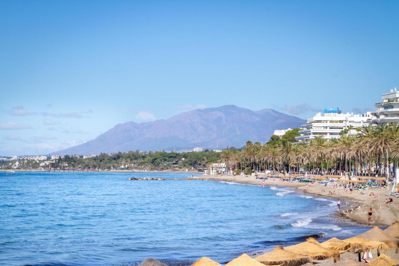 Marbella Banus Suites - Marbella Beach Front Suite Apartment Exterior foto